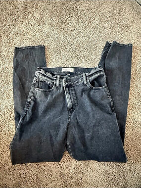Abercrombie & Fitch The '90s Slim Straight Ultra High Rise Jeans Waist 27